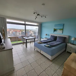studio-with-view-bredene.hotelsghent.com/